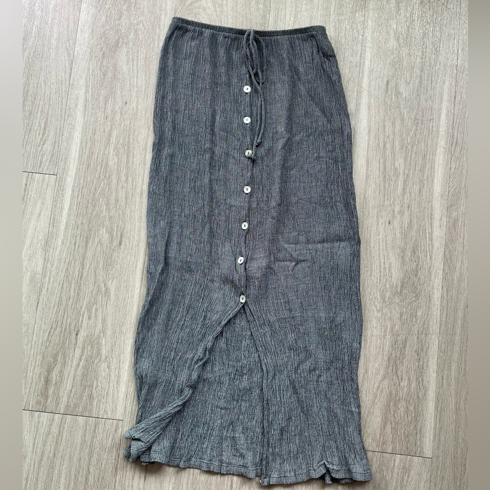 Vintage Y2K Clio gray shirred midi skirt with buttons size Medium